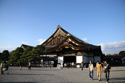 nijou_03.jpg nijou_03.jpg