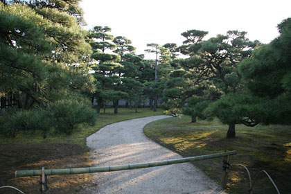 nijou_04.jpg nijou_04.jpg